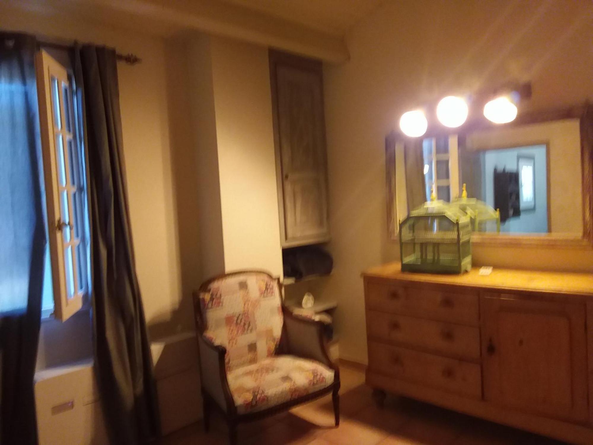 Chambre Pour 2 Personnes Avec Salle De Bain Privee Tourves Экстерьер фото